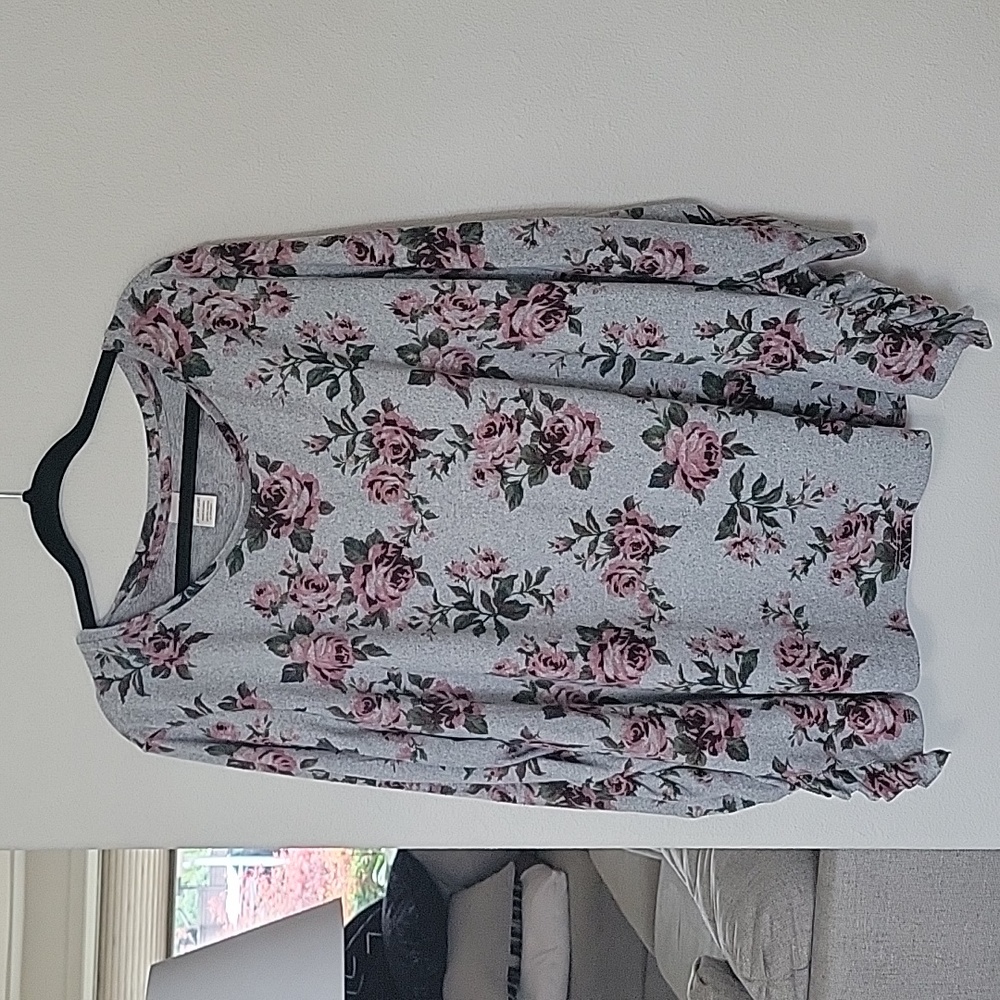 Floral sweater